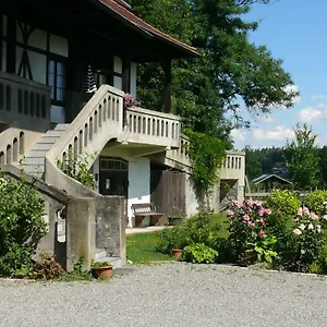 Haus Sossikian Wasserburg